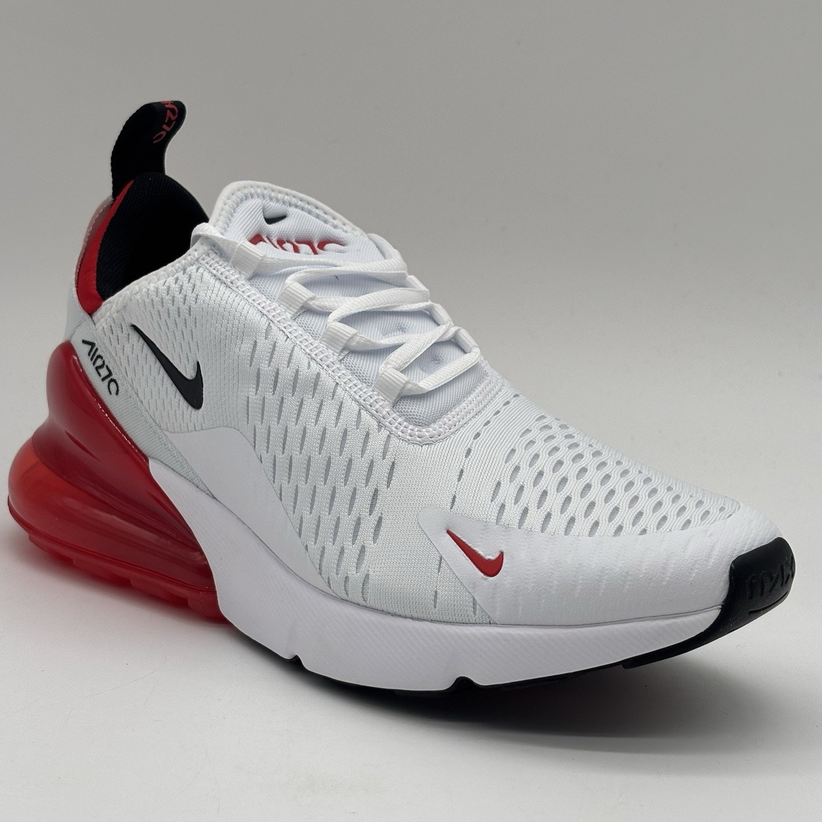 Nike Air Max 270 White Red Black Bv2523 100 Mens Size 11 New Sneakers